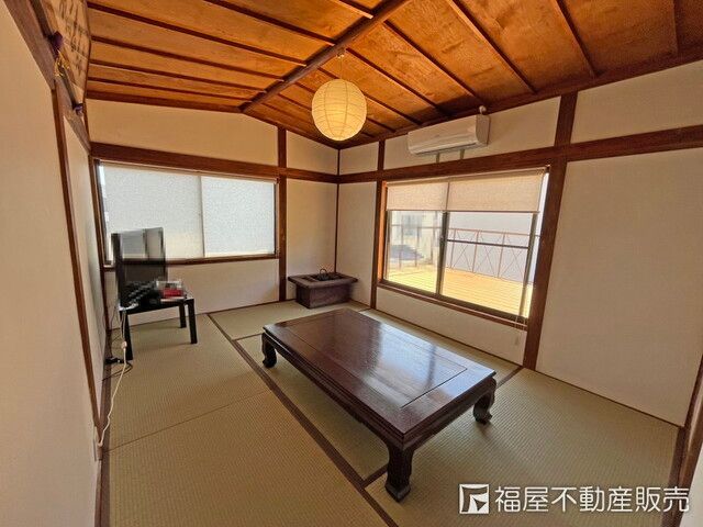 Renovated 4SLDK Detached House for Sale in Kyoto's Kita Ward - Thumbnail 4