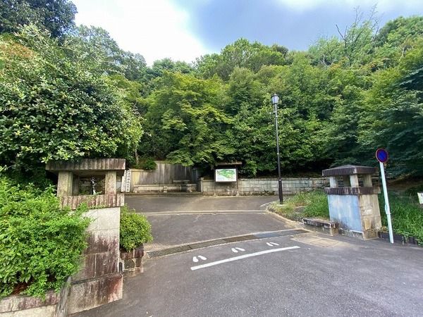 Land for Sale Near Daitoku-ji Temple, Kita-ku, Kyoto - Thumbnail 3