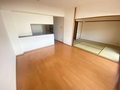 4LDK Apartment in Inazawa - Chateau Aimatsu Inazawa III — Image 3, Inazawa, Aichi