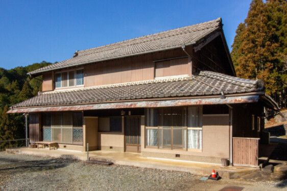 100-Year-Old Farmhouse with Land for Sale in Matsusaka, Mie - Thumbnail 2