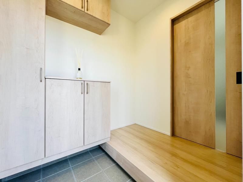 4LDK Modern House with Solar Battery in Nagoya Nakagawa Ward - Thumbnail 3