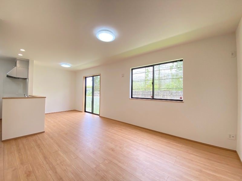 New 4LDK Detached House for Sale in Nishihara, Okinawa - Thumbnail 4