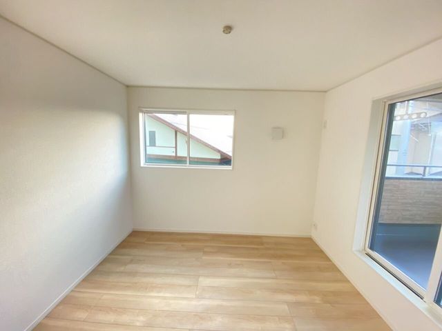 New 4SLDK House for Sale in Yurihonjo, Akita - Thumbnail 2