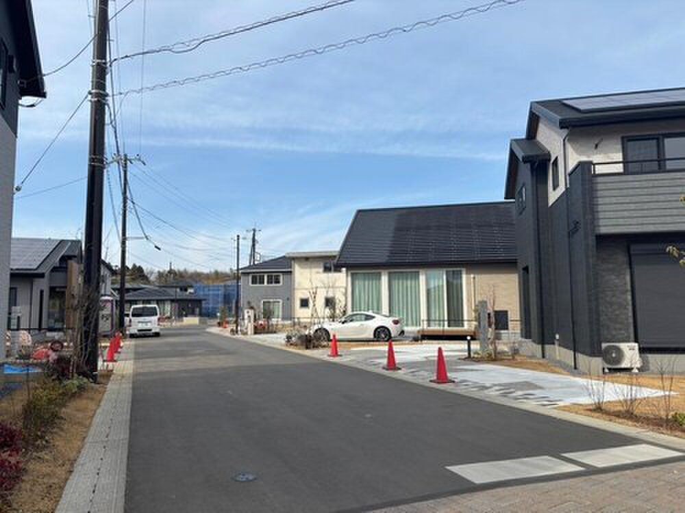 Build-to-Order Plots in Central Avenue Arakawa-Hongo, Ami Town - Thumbnail 2