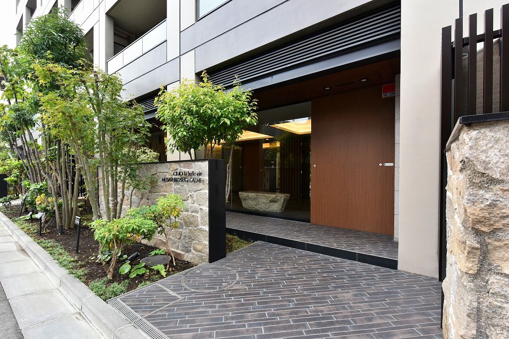 1LDK Apartment for Sale in Musashi-Kosugi, Kawasaki - Thumbnail 4