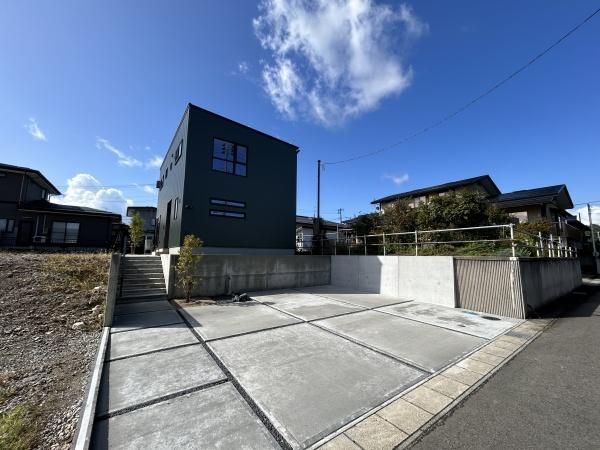 Land Plot in Yamagata City - Quiet Residential Area with Building Potential - Thumbnail 2