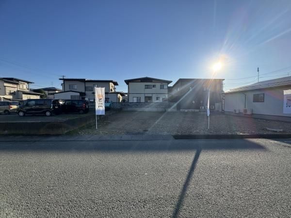 Land Plot in Yamagata City - Quiet Residential Area with Building Potential - Thumbnail 4