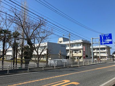New 3LDK Single-Story House in Omura, Nagasaki with Daiwa House Quality - Thumbnail 4