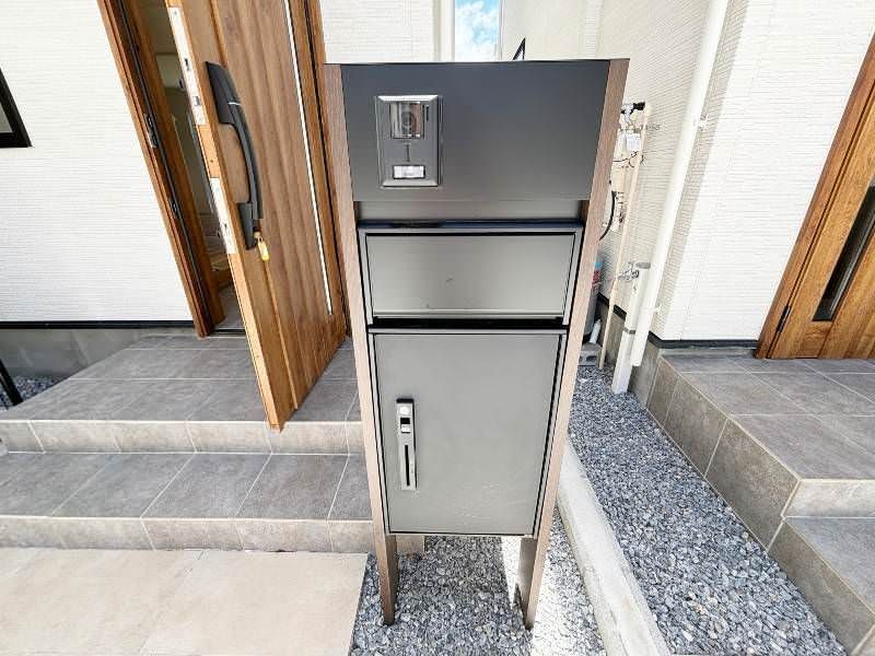 New 4LDK Detached House for Sale in Okinawa City, Okinawa - Thumbnail 2