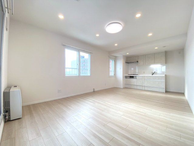 3LDK Apartment in Toyohira-ku, Sapporo - Recently Renovated - Thumbnail 3