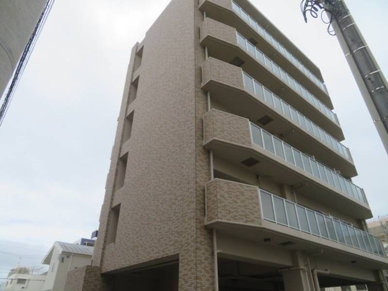 2LDK Apartment near Omoromachi Station in Naha - Thumbnail 2