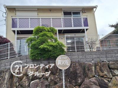 Spacious 4LDK House in Takarazuka with 182sqm Land — Image 3, Takarazuka, Hyogo