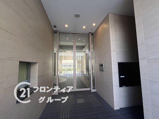 3LDK Apartment for Sale in Otsu City, Shiga Prefecture - Image 1