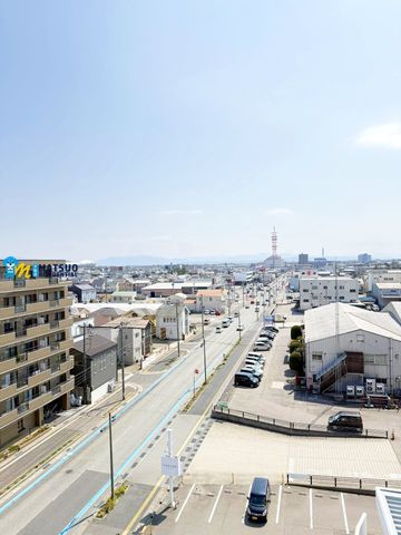 Prestige Broad City Kami-Omi 7F 3LDK Apartment for Sale in Niigata - Thumbnail 3