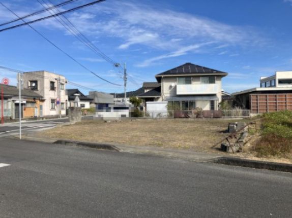 Land for Sale in Ibusuki City, Kagoshima - 210.97 sqm - Thumbnail 3
