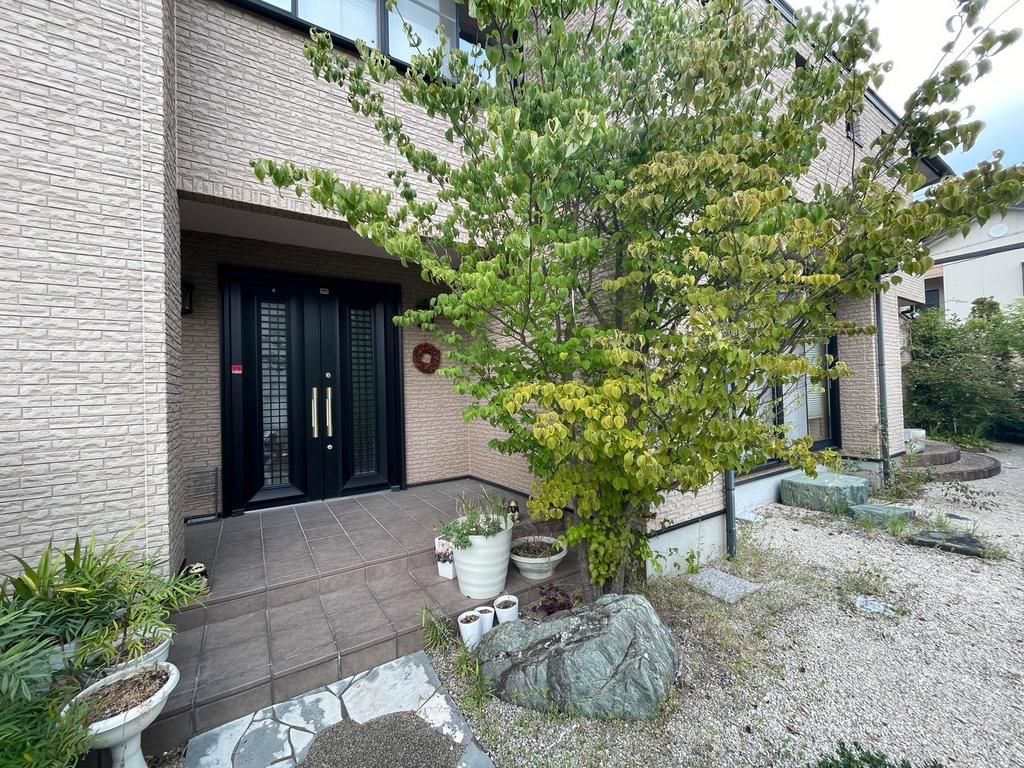 7LDK House in Fukuoka Minami Ward with 200+ Tsubo Land - Thumbnail 4