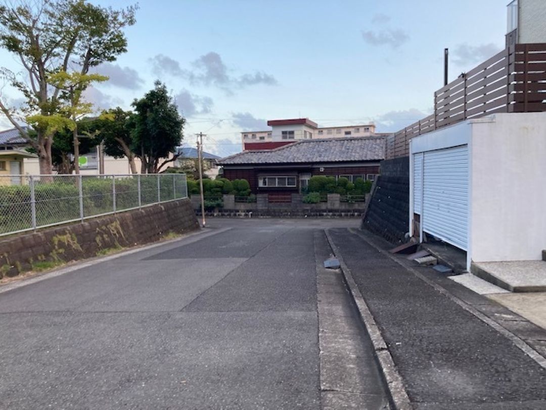 Land with Old House for Sale in Kibogaoka, Miyazaki City - Thumbnail 3