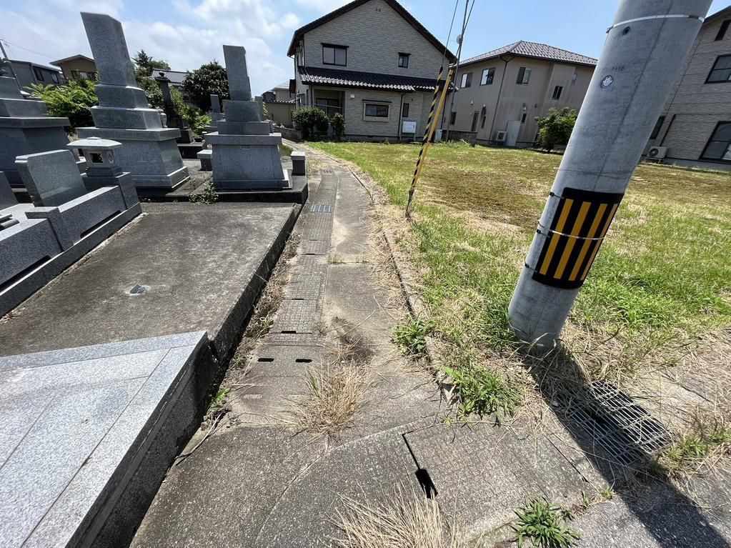 100 Tsubo Vacant Land for Sale in Toyama City, Toyama - Thumbnail 4
