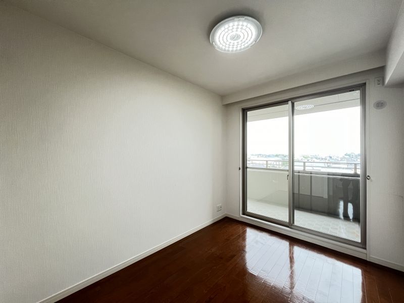 5LDK Family Apartment in Ichinomiya with Large Balcony - Thumbnail 4