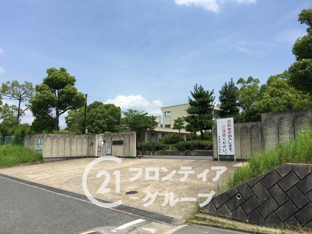 Renovated 3LDK Apartment in Kizugawa City, Kyoto Prefecture - Thumbnail 2