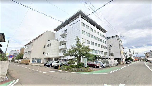 2LDK Apartment near Shin-Fukui Station, Fukui City - Thumbnail 2