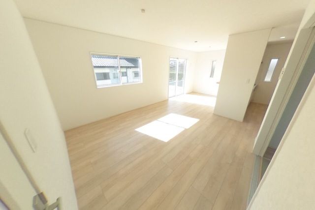 New 4LDK House with Fuji View in Kai City, Yamanashi - Thumbnail 3