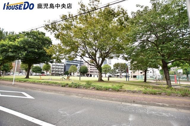 2LDK Apartment in Kagoshima City with Balcony - Thumbnail 3