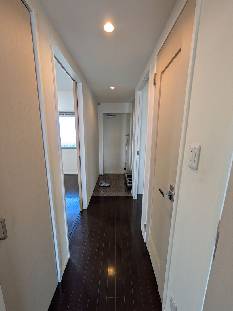 Alpha States Utazu Ekimae 8F 3LDK Apartment for Sale in Kagawa - Thumbnail 4