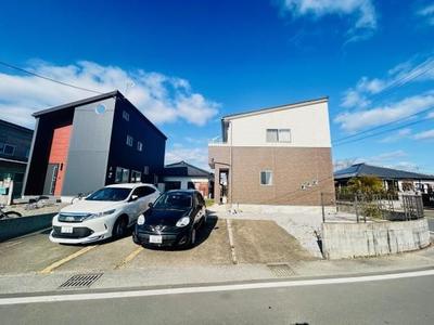 3LDK House in Kunitomi Town, Miyazaki - 129.05 sqm — Image 1, Kunitomi, Miyazaki