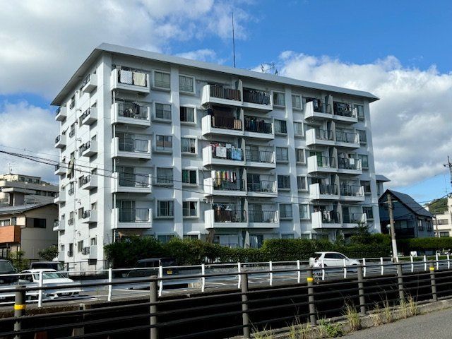 Kagoshima 3DK Apartment for Sale with 8.4% Yield - Thumbnail 2