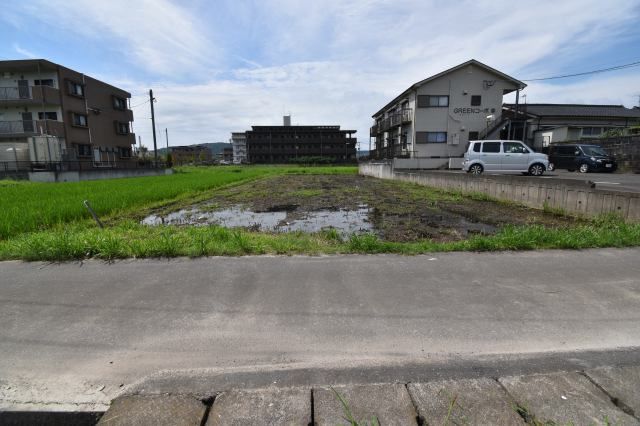 457 sqm Vacant Land for Sale in Satsumasendai, Kagoshima - Thumbnail 3