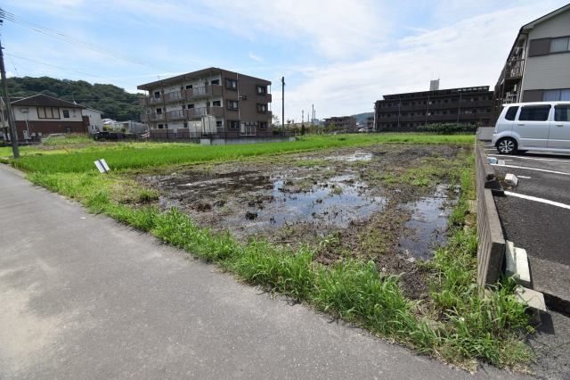 457 sqm Vacant Land for Sale in Satsumasendai, Kagoshima - Thumbnail 2