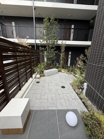 PALESTAGE Yokohama Tookaichiba 1LDK Apartment for Sale - Thumbnail 2
