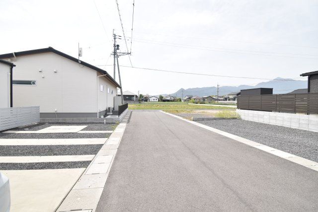 4LDK Newly Built House in Kanoya, Kagoshima - 97.82 sqm - Thumbnail 4