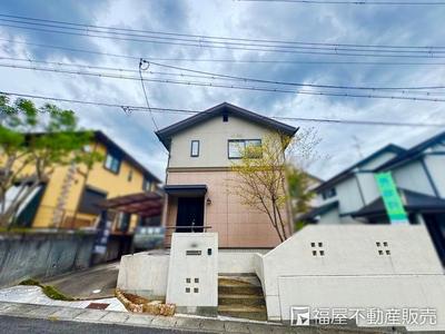 4SLDK House in Kashihara Nara with South-Facing Balcony — Image 1, Kashiba, Nara