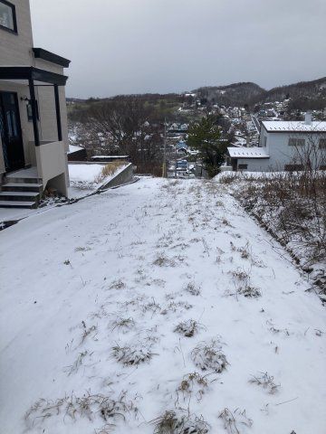810 sqm Sloped Land for Sale in Otaru, Hokkaido - Thumbnail 3