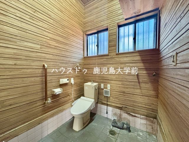 Kagoshima Commercial Residential Property with Shop and Warehouse - Thumbnail 3