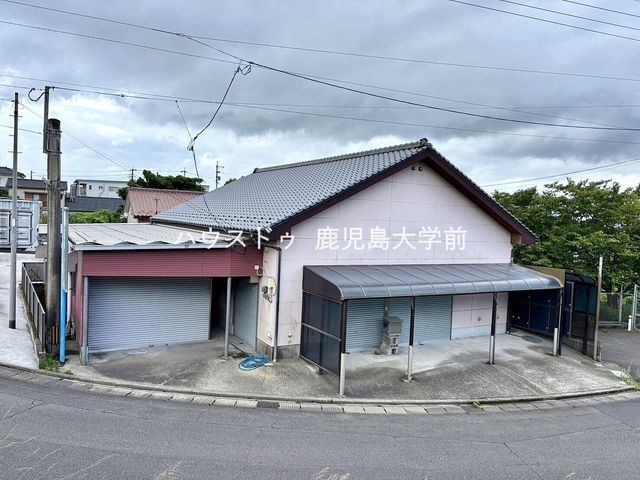 Kagoshima Commercial Residential Property with Shop and Warehouse - Thumbnail 2