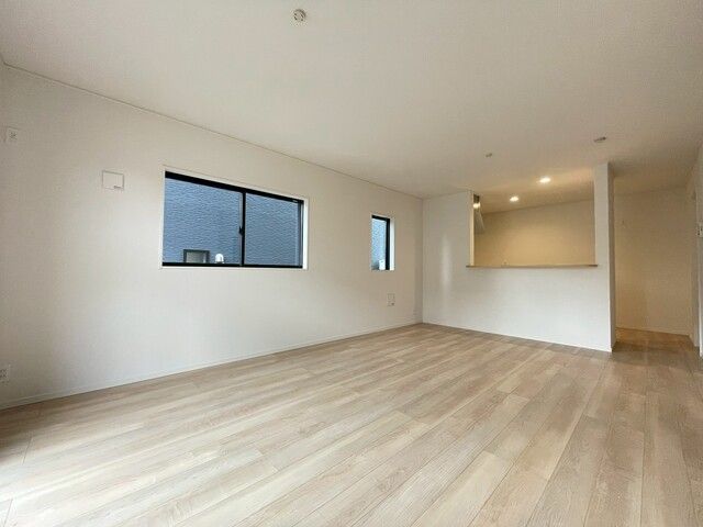 New 4LDK House for Sale in Takaoka, Toyama - March 2026 Completion - Thumbnail 2