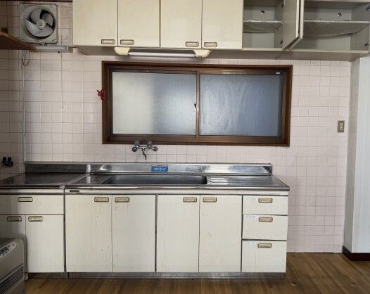 Shop with Residence for Sale in Katsuragi, Wakayama - 5DK Akiya - Thumbnail 3