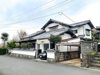6LDK House for Sale in Komyo, Kitakyushu - 199.13 sqm — Image 1, Yahatanishi, Fukuoka