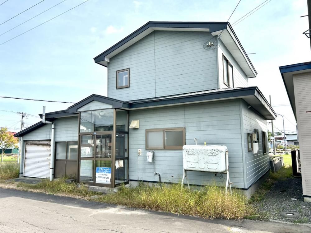 Renovated 3SLDK House in Noboribetsu Hokkaido with Modern Features - Thumbnail 3