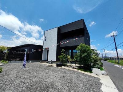 Modern 3LDK House in Kanoya Oji-cho with Corner Plot — Image 3, Kanoya, Kagoshima