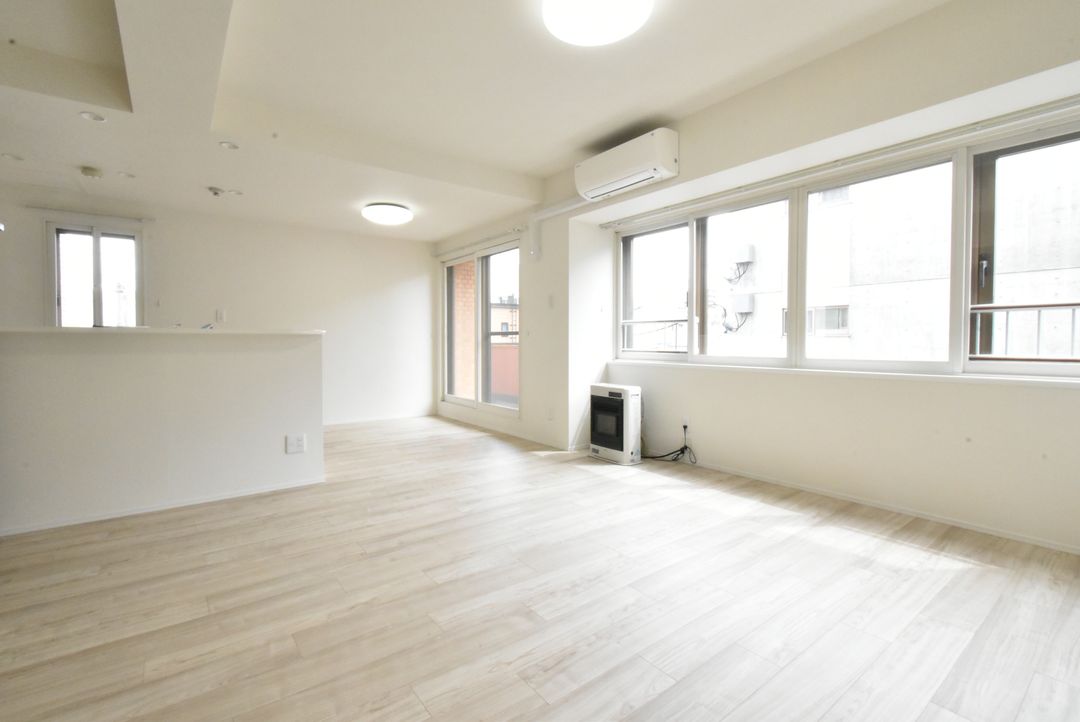 4LDK Apartment for Sale in Chuo Ward, Sapporo - Thumbnail 3