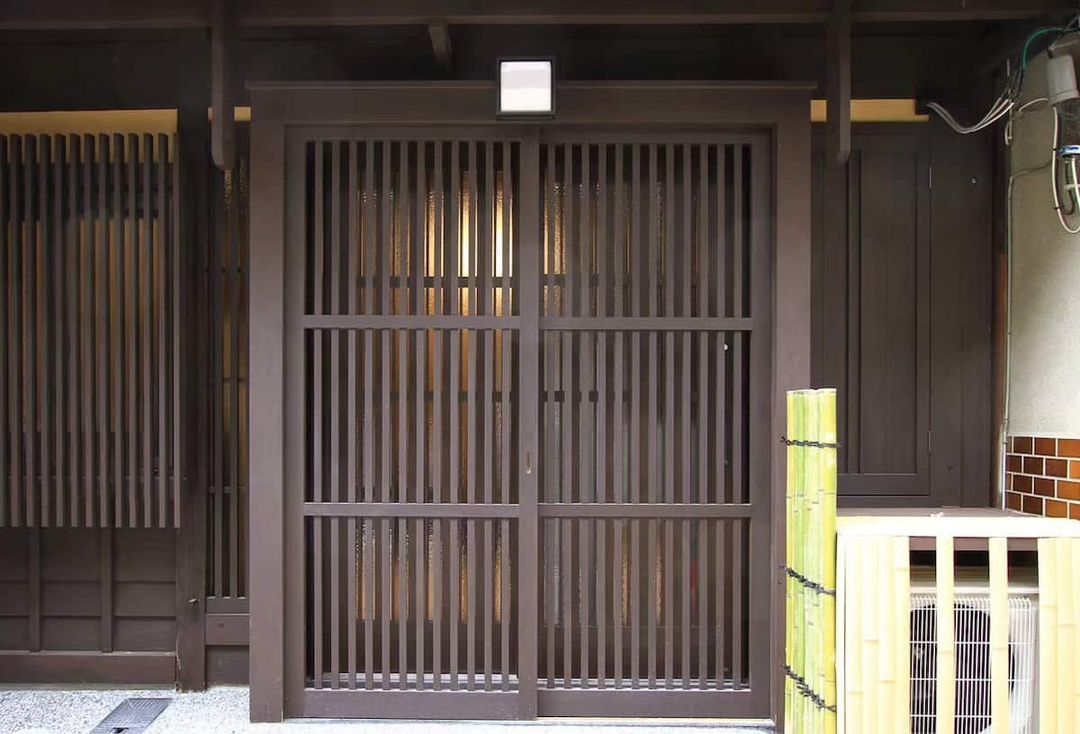 3K Kyoto Machiya for Sale in Nakagyo Ward, Near Nijo Station - Thumbnail 2