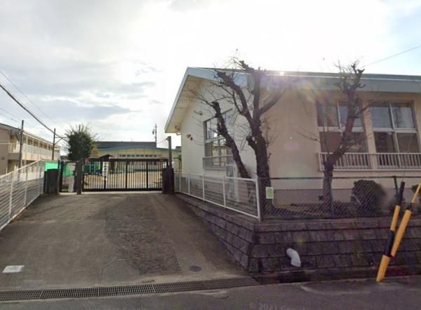 4LDK House with Shop Space Near Minami-Yonago Station - Thumbnail 2