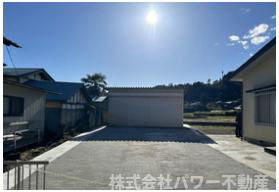 4DK House in Takasaki with Recent Renovations - Thumbnail 3