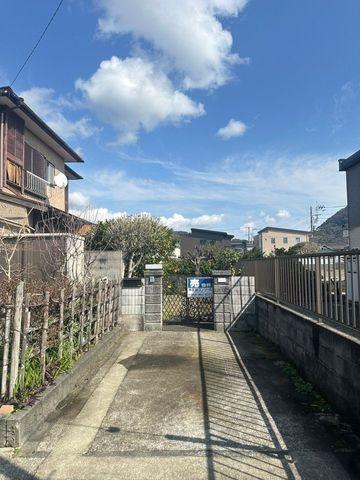 3LDK House in Numazu with Parking Space — Image 1, Numazu, Shizuoka