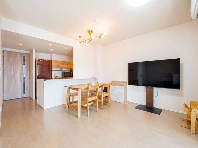 3LDK Apartment for Sale in Tokorozawa, Saitama - Thumbnail 4