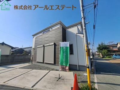 4LDK House in Takasago with 2 Parking Spaces — Image 1, Takasago, Hyogo